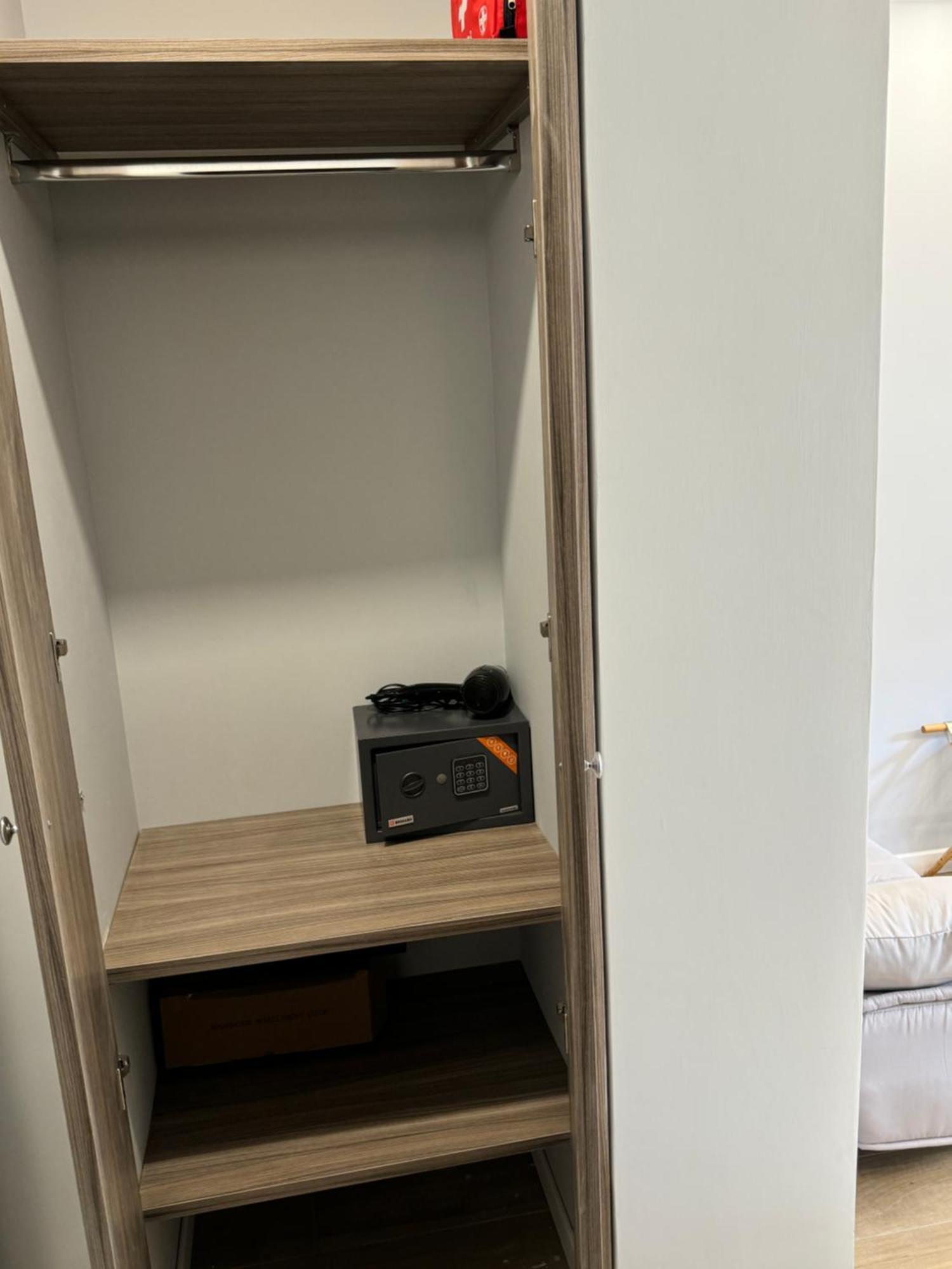 Готель Niky House Roma Екстер'єр фото
